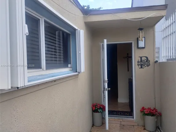 7005 W 15th Ave, Hialeah, FL 33014