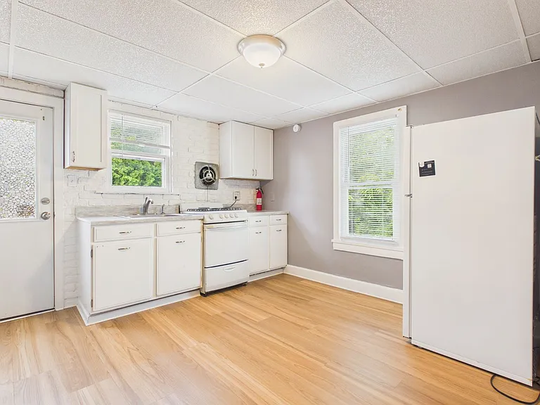 Sweet One Bedroom in Mechanicsburg — Photo 15