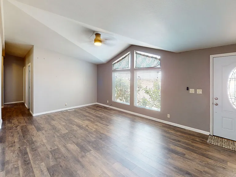 2505 Silver Dollar Loop NE — Photo 17