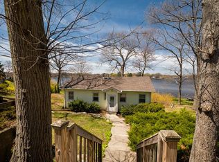 15 Greycliff Rd, Weymouth, MA 02189