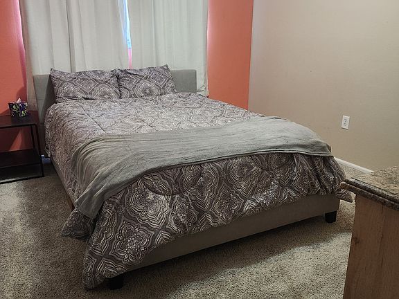 4th image of 3748 Scarlet Ave