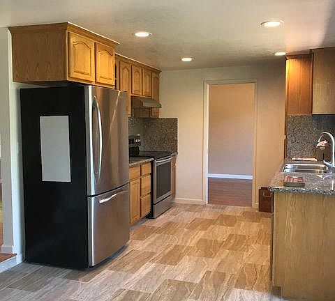 5th image of 2749 Valley Heights Dr