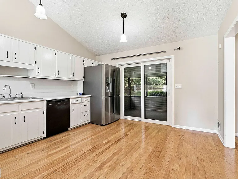 230 New Oak Ridge Trl — Photo 9