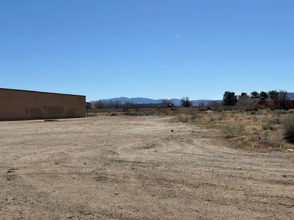 W Avenue M, Palmdale, CA 93551