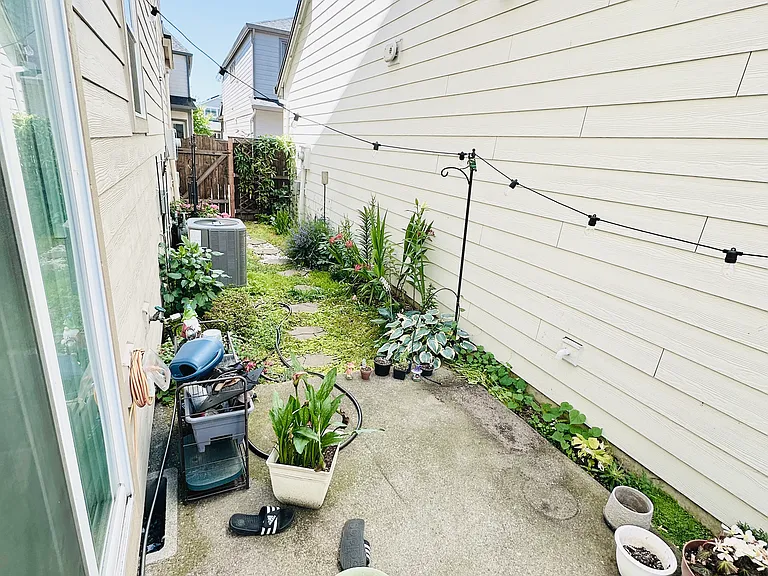 10339 NW 291st Ave — Photo 26