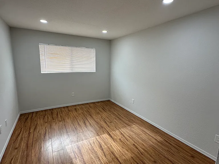 828 Calla Ave #C — Photo 11