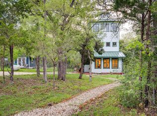 112 Boulder Ln, Manor, TX 78653