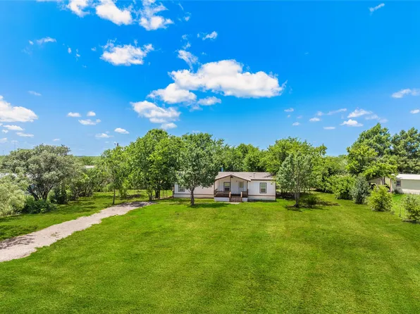 1913 Joyce Rd, Kaufman, TX 75142