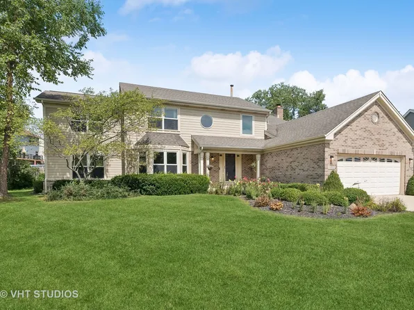 1172 N Edgewater Ct, Palatine, IL 60067