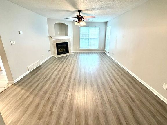 2nd image of 2799 Maggie Woods Pl