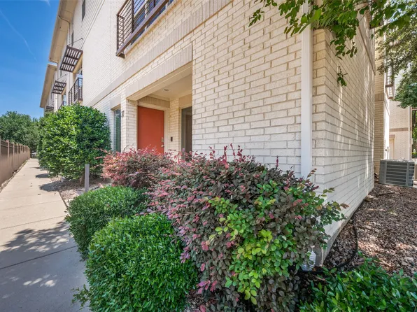 2325 Stutz Dr Unit 37, Dallas, TX 75235