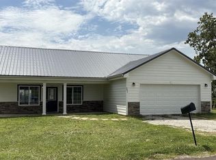 301 West St, De Kalb, MO 64440