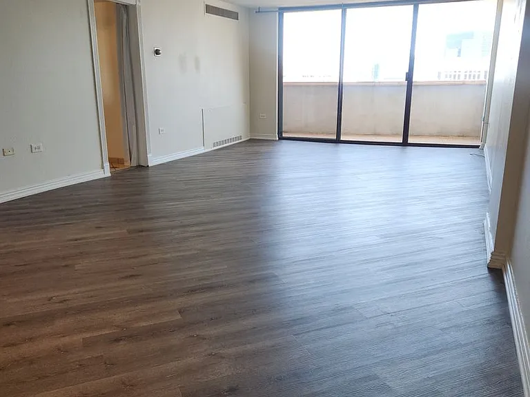 1020 15th St #34G — Photo 6