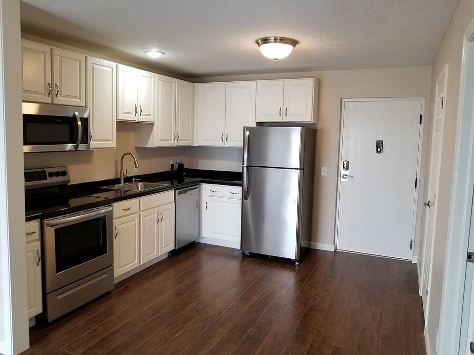 1st image of 550 N Lake Pine Dr #2