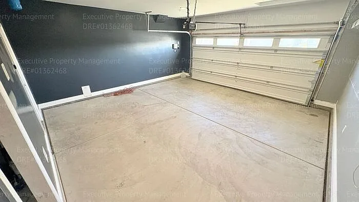 8905 Cadbury Dr — Photo 17