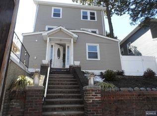 39 Van Houten Ave, Passaic, NJ 07055