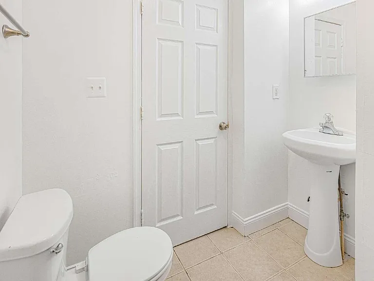 1312 Homewood Ave — Photo 13