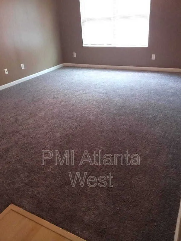 3 bed, 2.0 bath, 1292 sqft, $1,250 — Photo 4