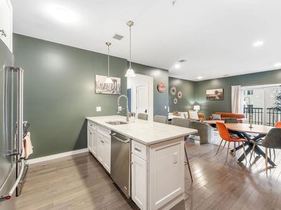 302 Palisade Ave APT 203, Jersey City, NJ, 07307