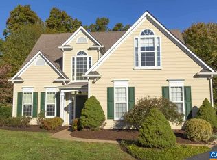262 Starcrest Rd, Charlottesville, VA 22902