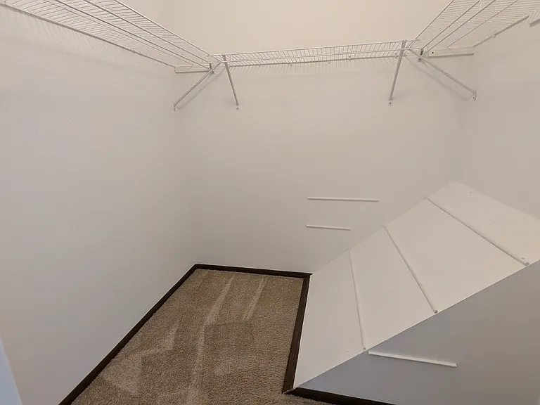 233 Sunset Ct #233 — Photo 11