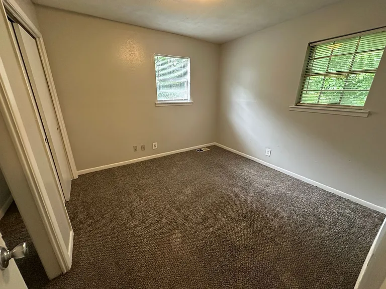 4053 Log Cabin Dr #B-3 — Photo 6