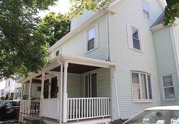 5th image of 195 Centre St #0