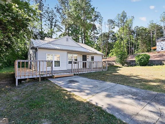 5th image of 3638 Pebble Creek Dr