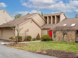 52 Carpenters Rdg, Cincinnati, OH 45241