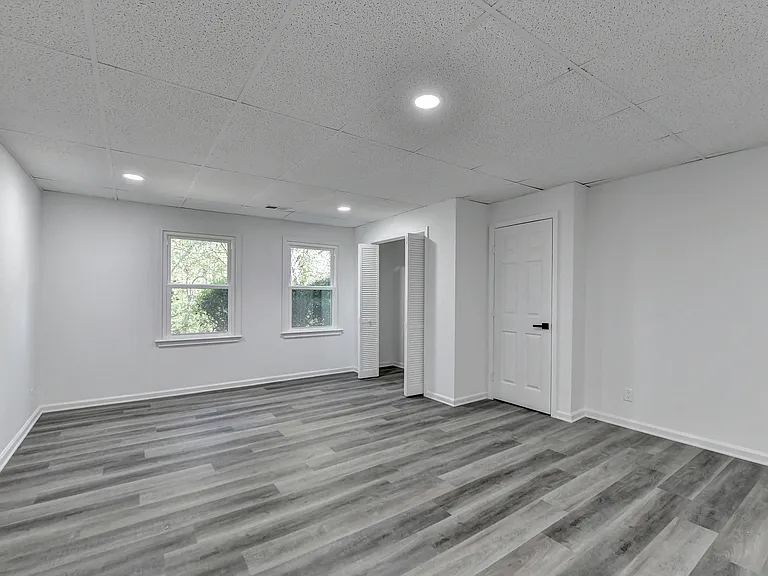 Master bedroom with daylight windows