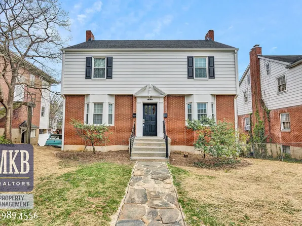 1914 Avon Rd SW APT B, Roanoke, VA 24015