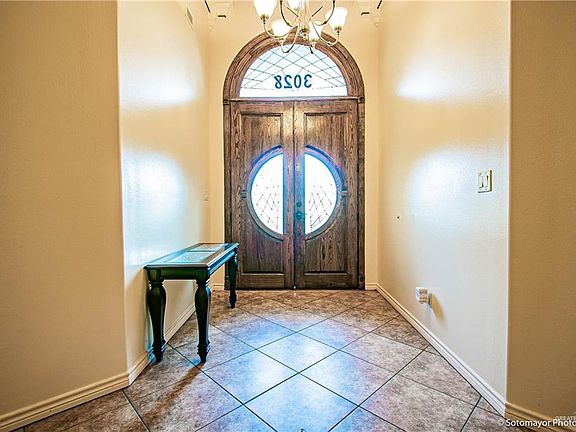 3rd image of 3028 Boyce Cir N