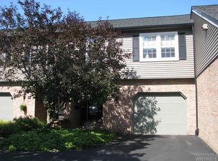 114 Bridle Path, Orchard Park, NY 14127