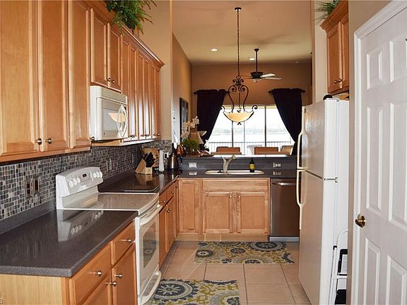 5th image of 28412 Altessa Way APT 204