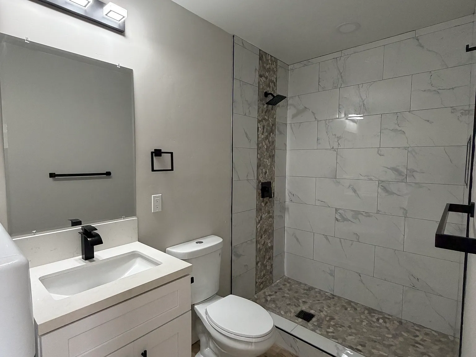 Studio, $1,850 — Photo 4