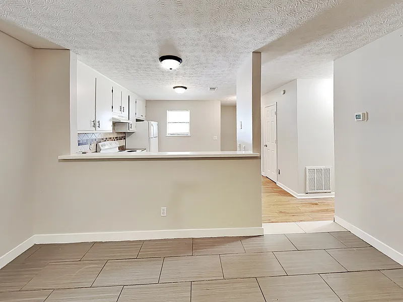 Building Photo - 1289 Knoll Ct NW