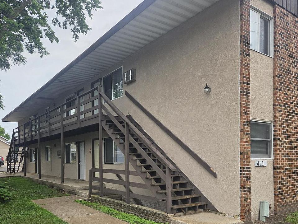 1st image of 421 10th STREET N N