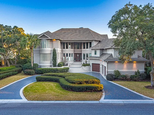 32 Ribaut Dr, Hilton Head Island, SC 29926