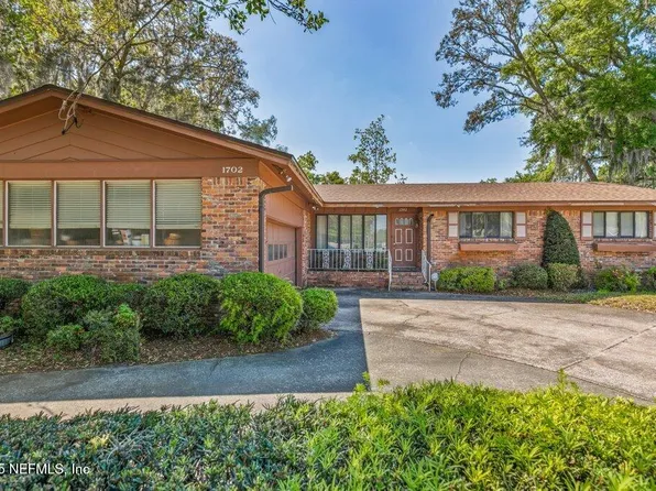 1702 SAMONTEE Road, Jacksonville, FL 32211