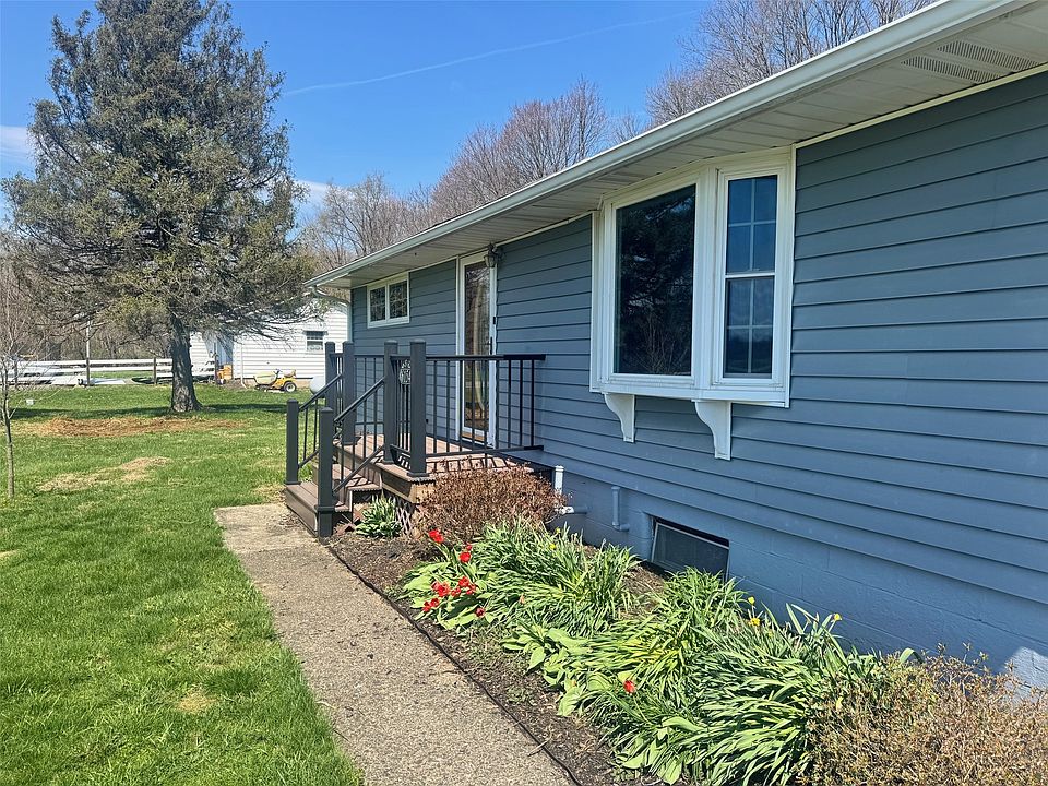 6154 Franklin Pike, Cochranton, PA 16314 | Zillow