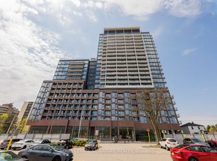28 Ann St #210, Mississauga, ON L5G3G1