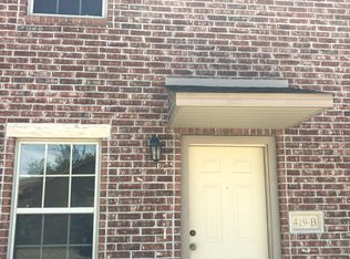 419 S Vine St APT B, Hackett, AR 72937