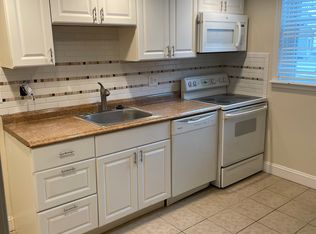 4742 Salmon St, Philadelphia, PA 19137