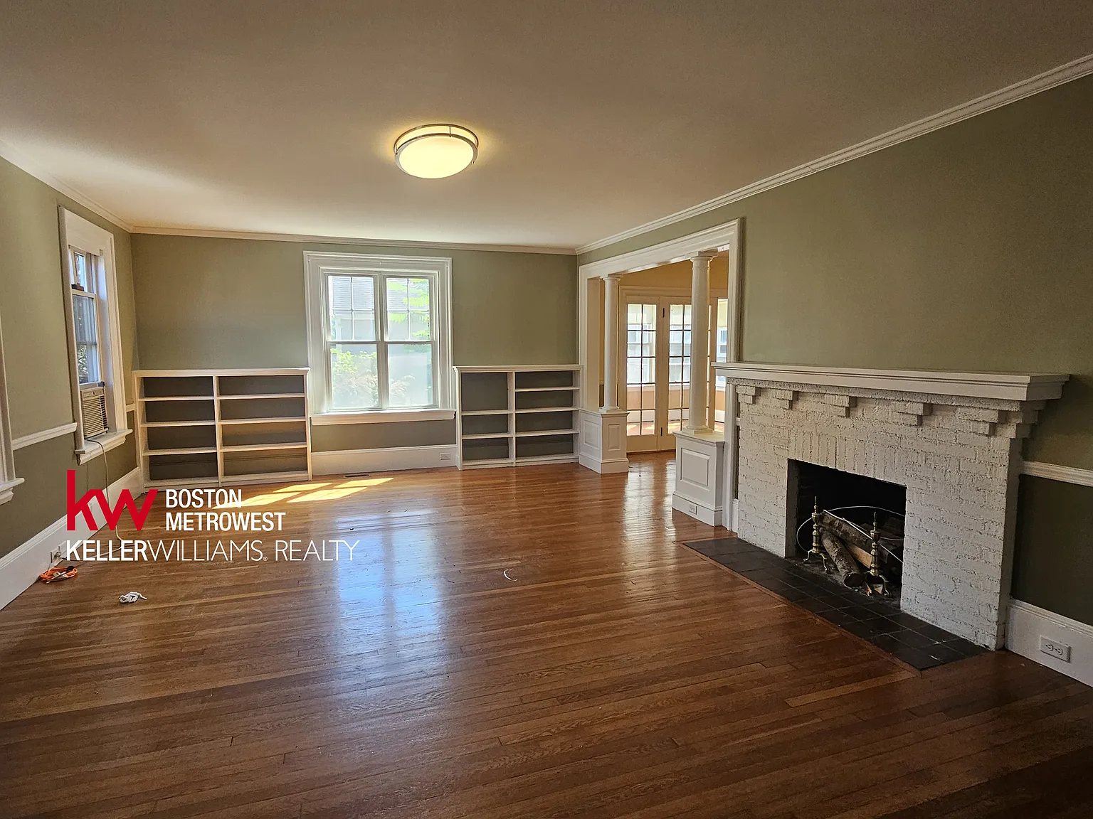 2 bed, 1338 sqft, $2,400 — Photo 2