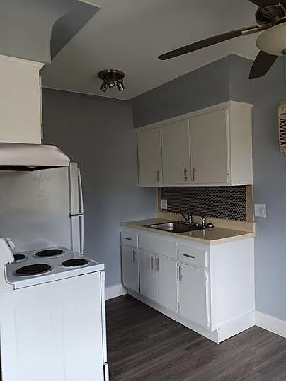 415 E Mill St #4 — Photo 2