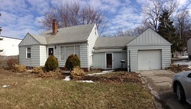 1st image of 4809 E 88th St