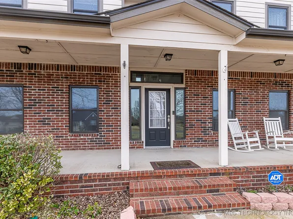 12285 N 164th East Pl, Collinsville, OK 74021