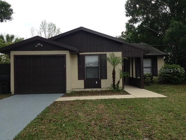 1st image of 200 Lake Charles Ct