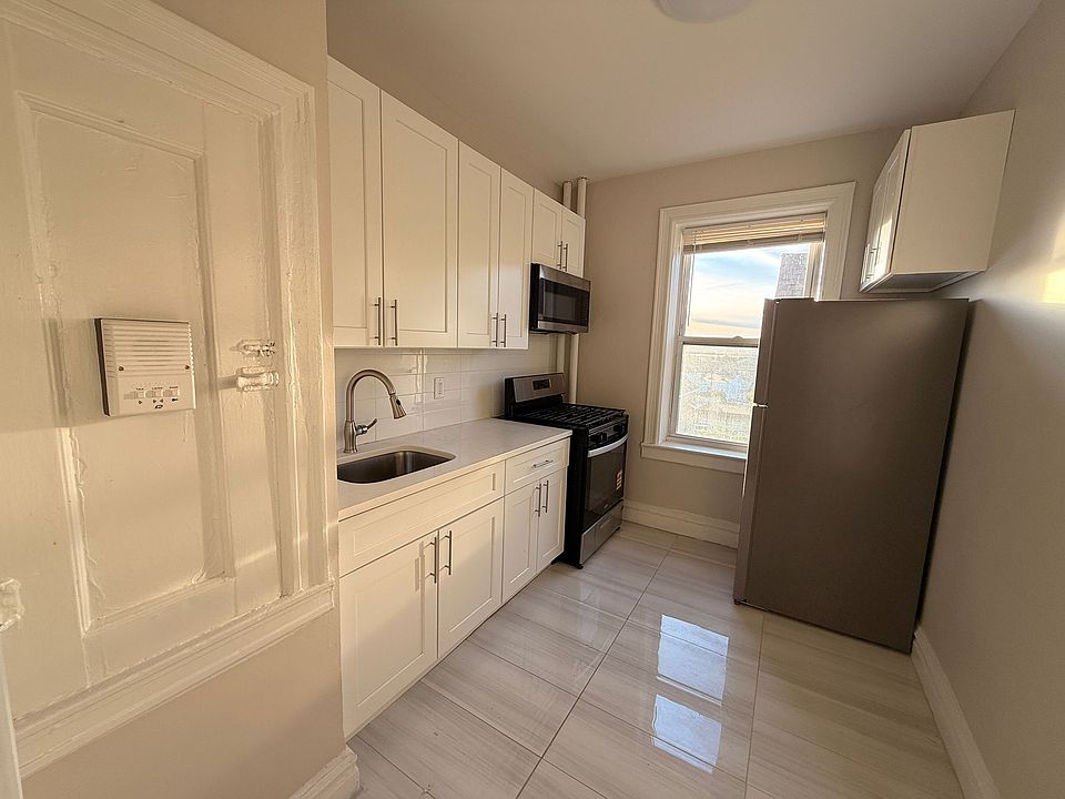 1st image of 5 Van Houten Ave #33E