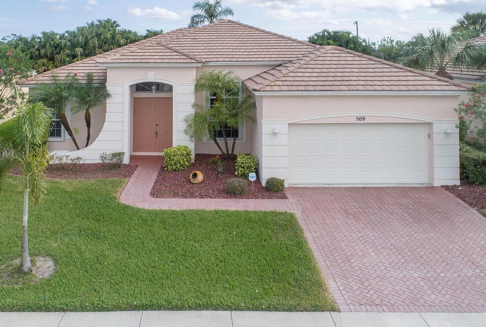 1st image of 509 SW Lake Manatee Way